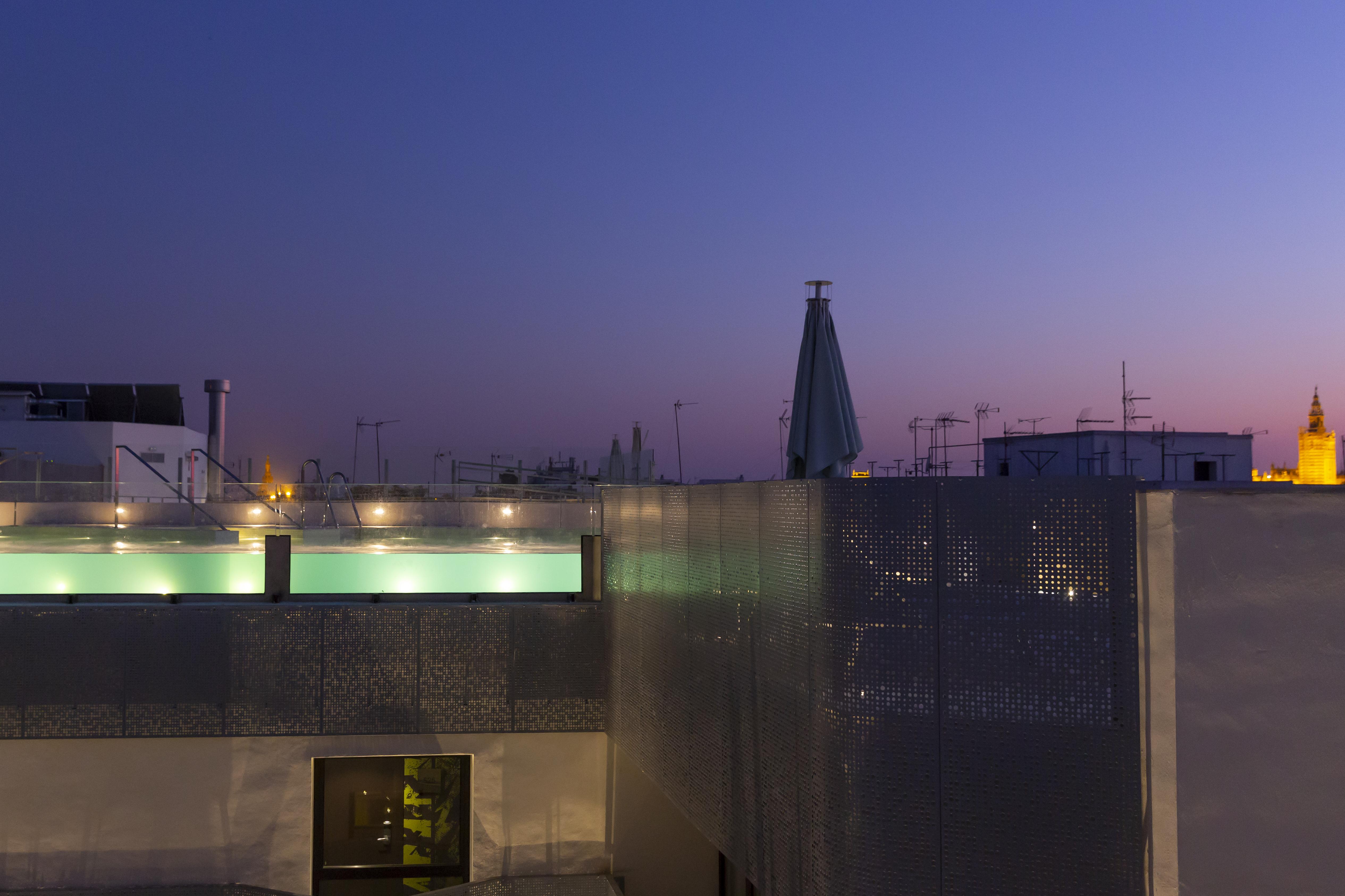 Hotel Macia Sevilla Kubb — Photos 1